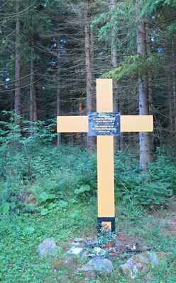 Kříž u bývalé obce Fláje